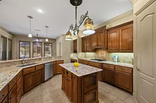 1409 Cherry Blossom Ln, Keller, TX 76248 - Photo 10