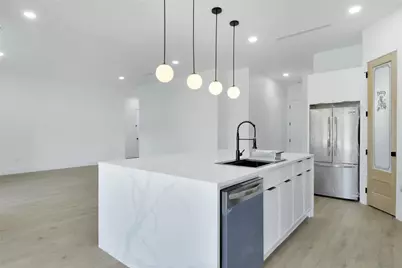 3629 Vancouver, Fort Worth, TX 76119 - Photo 8