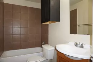 5109 Flamingo Rd, Fort Worth, TX 76119 - Photo 10