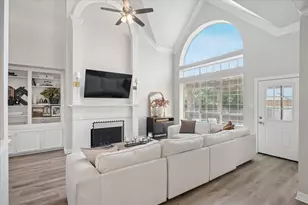 1108 Lakestream Dr, Plano, TX 75075 - Photo 4