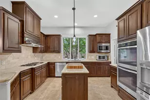 3505 Meadow Bluff Ln, Sachse, TX 75048 - Photo 14