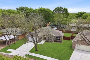 1015 Holiday, Sherman, TX 75090 - Photo 2