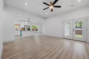 1015 Holiday, Sherman, TX 75090 - Photo 6