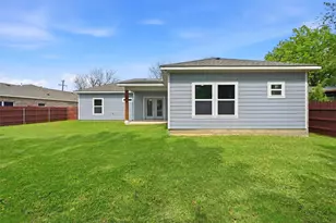 1015 Holiday, Sherman, TX 75090 - Photo 28