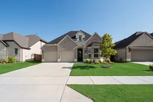 812 Turnbull Ave, Fort Worth, TX 76247 - Photo 2