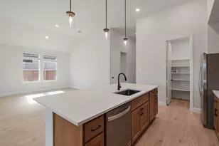 812 Turnbull Ave, Fort Worth, TX 76247 - Photo 12
