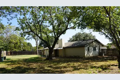 2308 Warwick Court, Bedford, TX 76022 - Photo 20