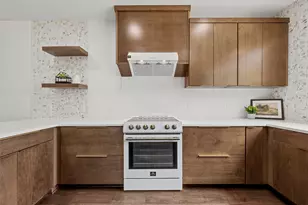 515 Iron Bridge Rd, Lorena, TX 76655 - Photo 12