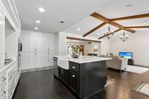 2808 Reedcroft Dr, Farmers Branch, TX 75234 - Photo 10