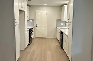500 Curtis Rd, Burleson, TX 76028 - Photo 8