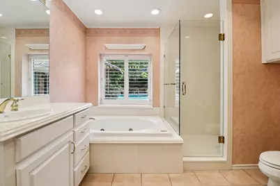 1015 Crowley Road, Arlington, TX 76012 - Photo 22