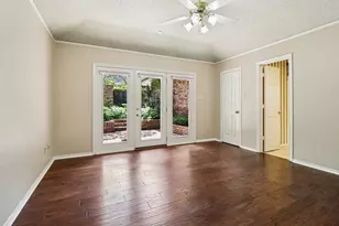 1015 Crowley Rd, Arlington, TX 76012 - Photo 30