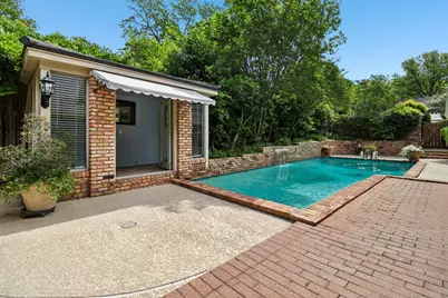 1015 Crowley Road, Arlington, TX 76012 - Photo 4