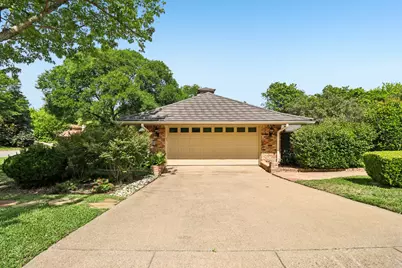 1015 Crowley Road, Arlington, TX 76012 - Photo 34