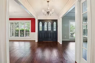 1015 Crowley Rd, Arlington, TX 76012 - Photo 6