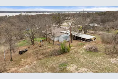2708 Cedarhill Street, Granbury, TX 76048 - Photo 28