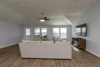 2525 Silver Fox Trail, Weatherford, TX 76087 - Photo 6