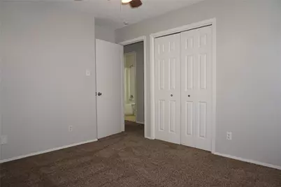 9904 Runnymeade Place, Fort Worth, TX 76108 - Photo 12