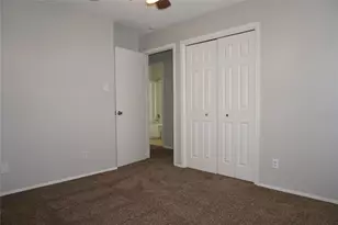 9904 Runnymeade Pl, Fort Worth, TX 76108 - Photo 12