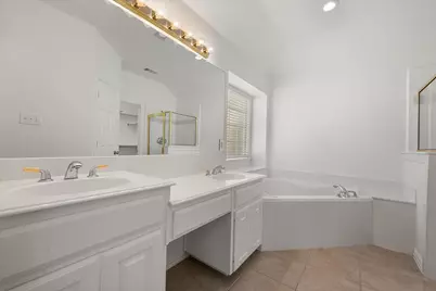 1020 Laurel Oak Drive, Flower Mound, TX 75028 - Photo 26