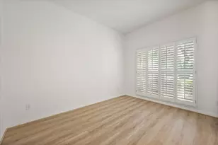 1020 Laurel Oak Dr, Flower Mound, TX 75028 - Photo 8