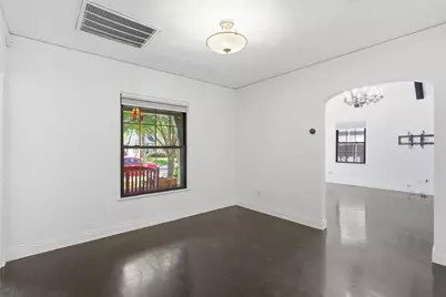 5310 Bradford Drive, Dallas, TX 75235 - Photo 12