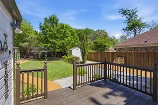 5310 Bradford Dr, Dallas, TX 75235 - Photo 30