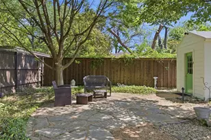 5310 Bradford Dr, Dallas, TX 75235 - Photo 32