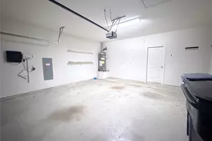 907 Bainbridge Ln, Garland, TX 75040 - Photo 36