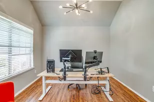 3917 Foreland Dr, Fort Worth, TX 76262 - Photo 6