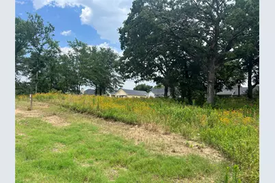 711 Clubview Drive, Mabank, TX 75143 - Photo 6