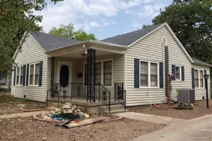 2517 Honeysuckle Ave, Fort Worth, TX 76111 - Photo 1