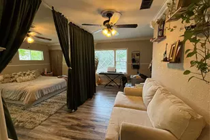 2517 Honeysuckle Ave, Fort Worth, TX 76111 - Photo 12