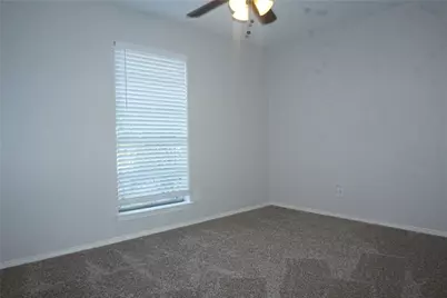 4704 Aspen Way, Haltom City, TX 76137 - Photo 8