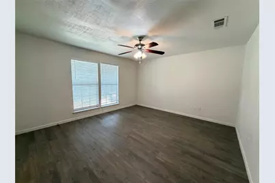 109 Wildwood Court #C, Grapevine, TX 76051 - Photo 6