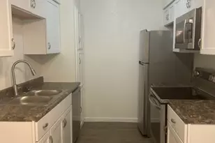 109 Wildwood Ct, Grapevine, TX 76051 - Photo 4