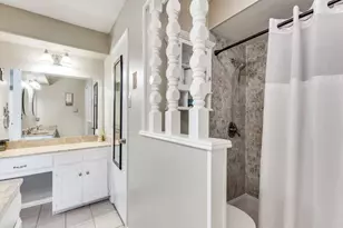 1608 Mayflower Dr, Carrollton, TX 75007 - Photo 16