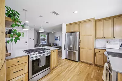 3909 Lafayette Avenue, Fort Worth, TX 76107 - Photo 18