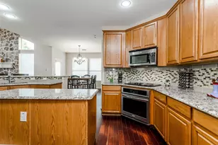 11701 Lampwick Ln, Frisco, TX 75035 - Photo 10