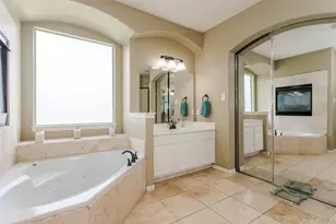 11701 Lampwick Ln, Frisco, TX 75035 - Photo 18