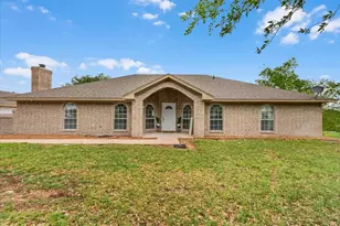 353 Hidden Meadow Ct, Rhome, TX 76078 - Photo 2