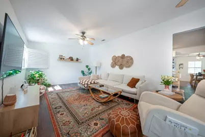 2017 Bluebonnet Drive, Fort Worth, TX 76111 - Photo 16