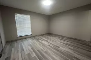 826 Skyline Dr, Duncanville, TX 75116 - Photo 14