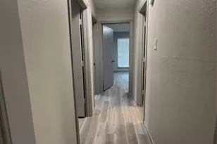 826 Skyline Dr, Duncanville, TX 75116 - Photo 10