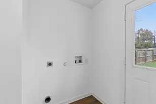 227 W Murray St, Denison, TX 75020 - Photo 20