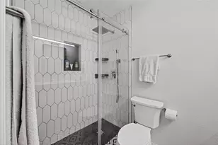 1025 Bellflower Dr, Carrollton, TX 75007 - Photo 20