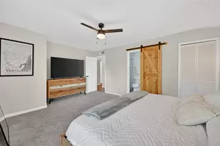 1025 Bellflower Dr, Carrollton, TX 75007 - Photo 16