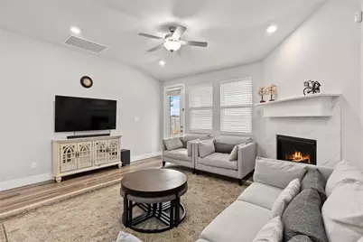 7325 Bronco Bluff, Sachse, TX 75048 - Photo 2