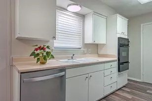 5220 Darlene St, Dallas, TX 75232 - Photo 6