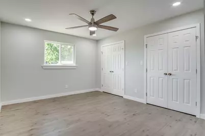 107 N Cherry Lane, Granbury, TX 76048 - Photo 14